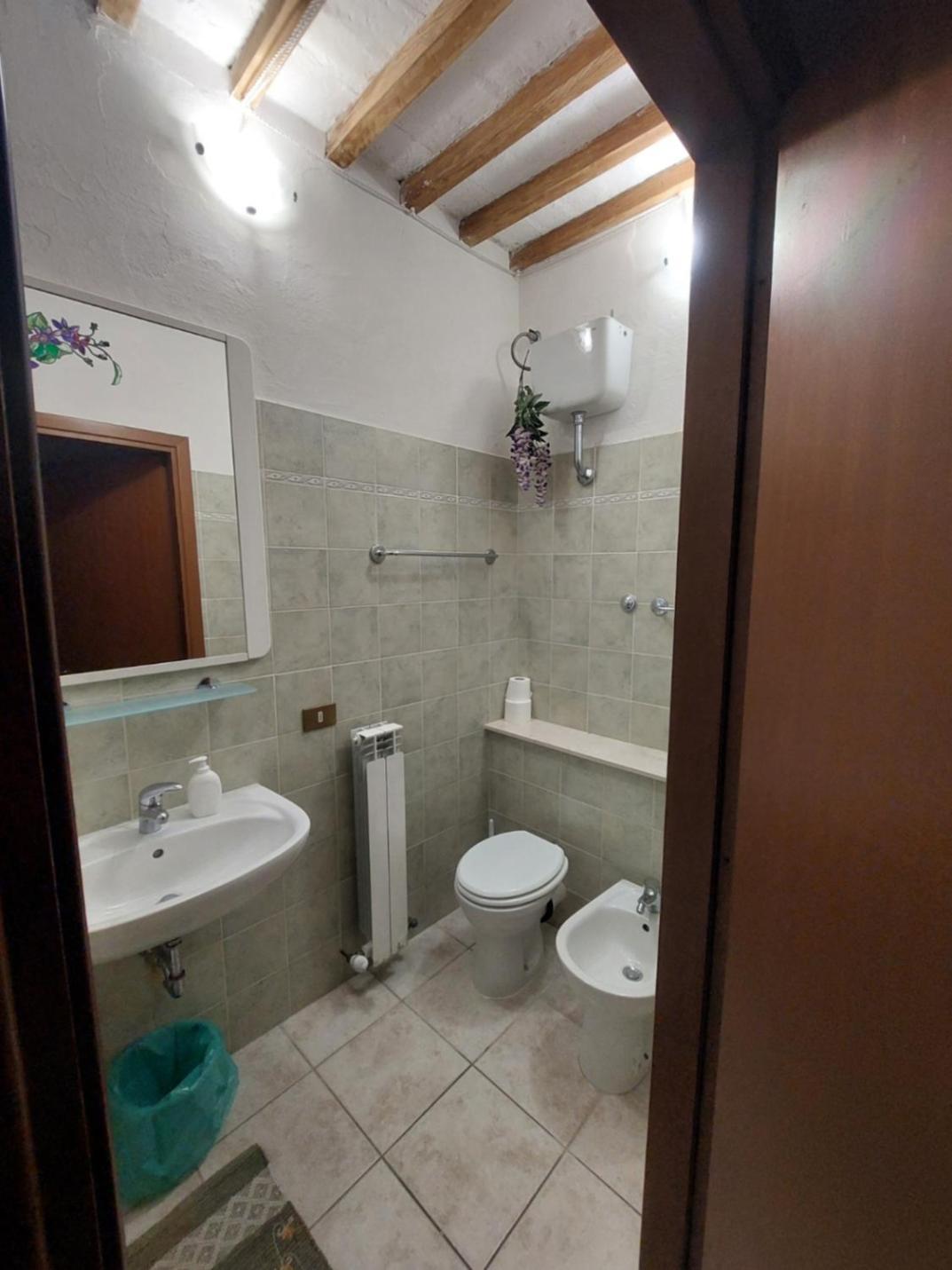 La Convenienza Bed & Breakfast Uliveto Terme Exterior photo