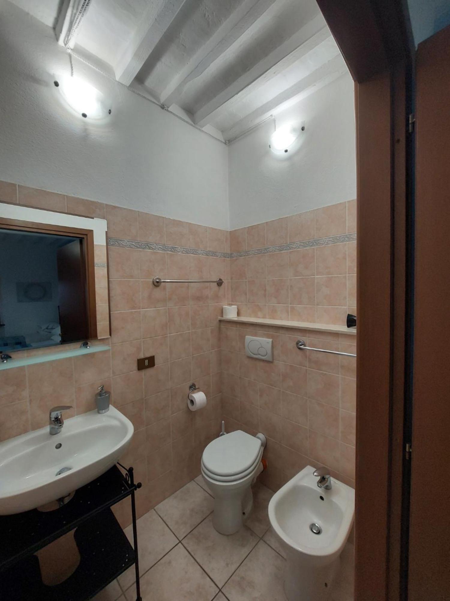 La Convenienza Bed & Breakfast Uliveto Terme Exterior photo